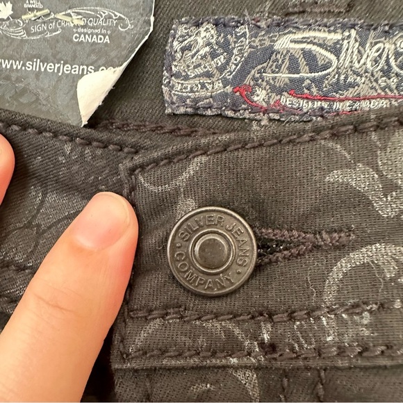 Silver Jeans W30 L31 Super Skinny Floral Brocade Black Mob Wife Embroidered Pant - Picture 10 of 14